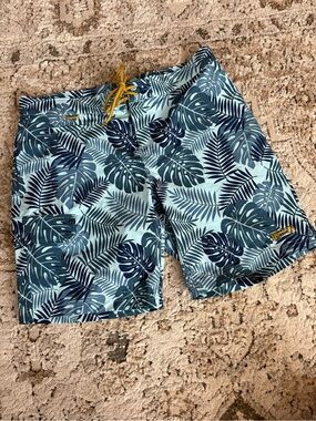 Duluth Trading Co Men's Blue Tropical Leaf Swim Trunks with Yellow Drawcord